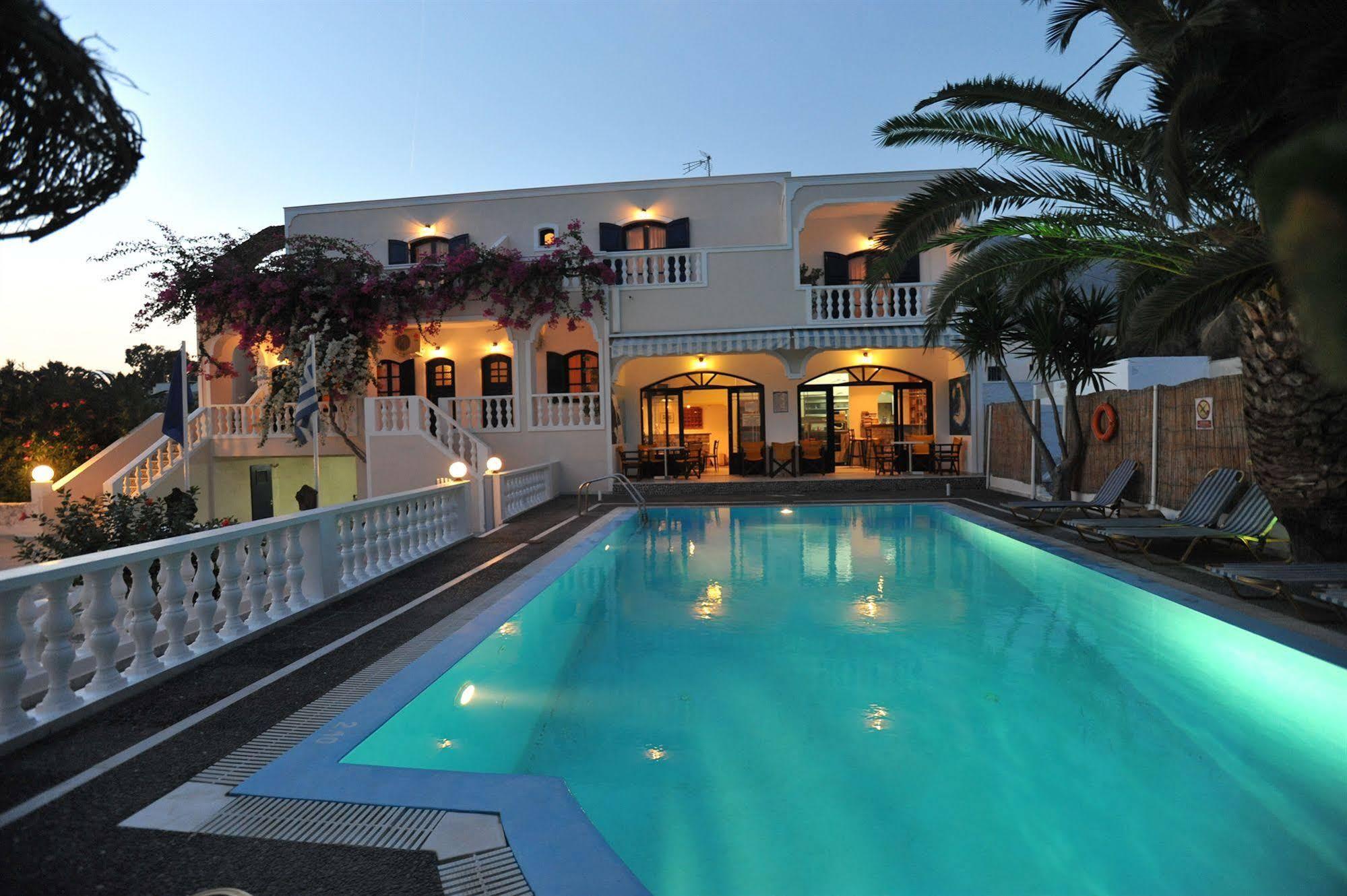 Stelios Place Perissa  Ngoại thất bức ảnh