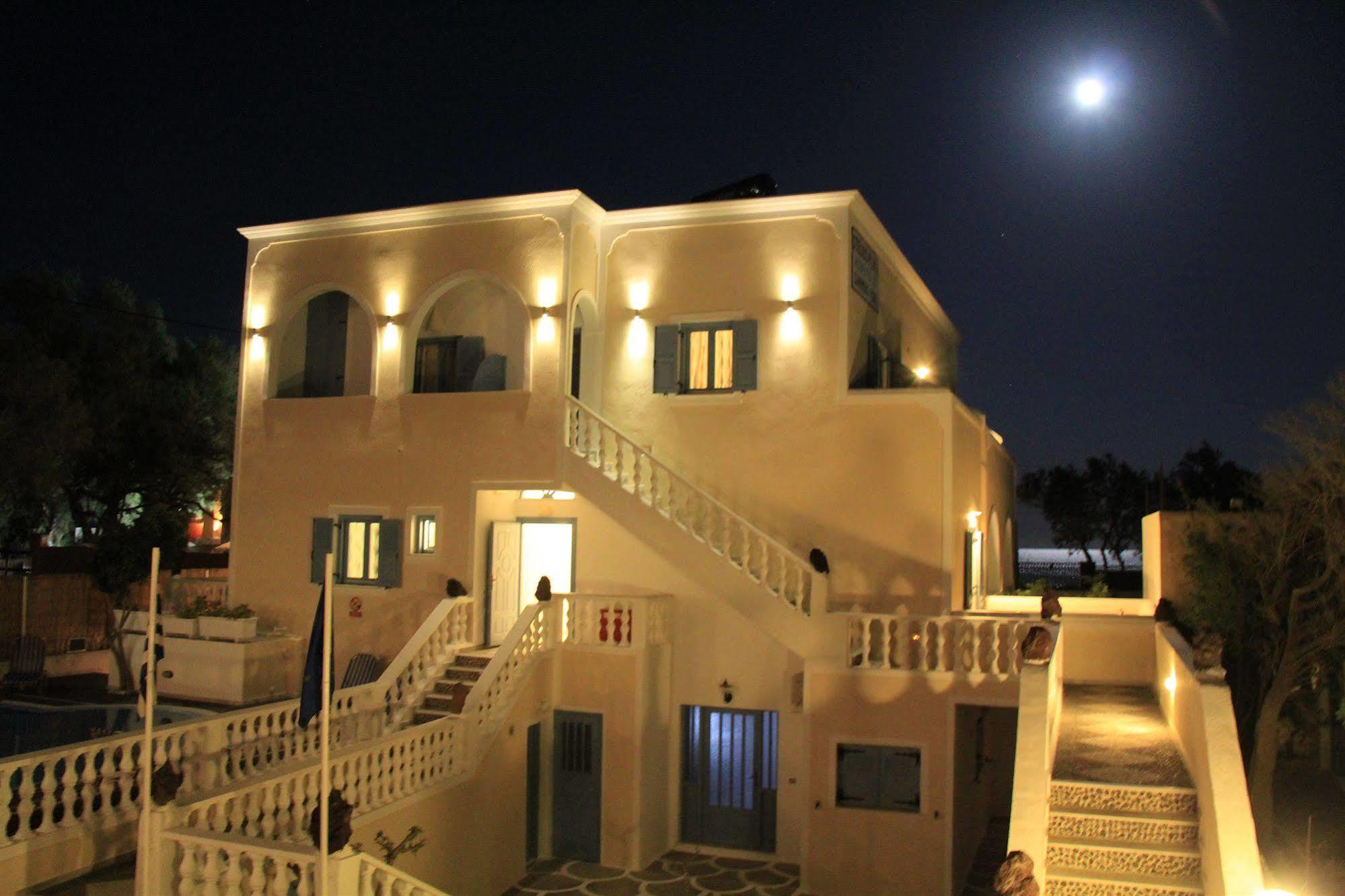 Stelios Place Perissa  Ngoại thất bức ảnh