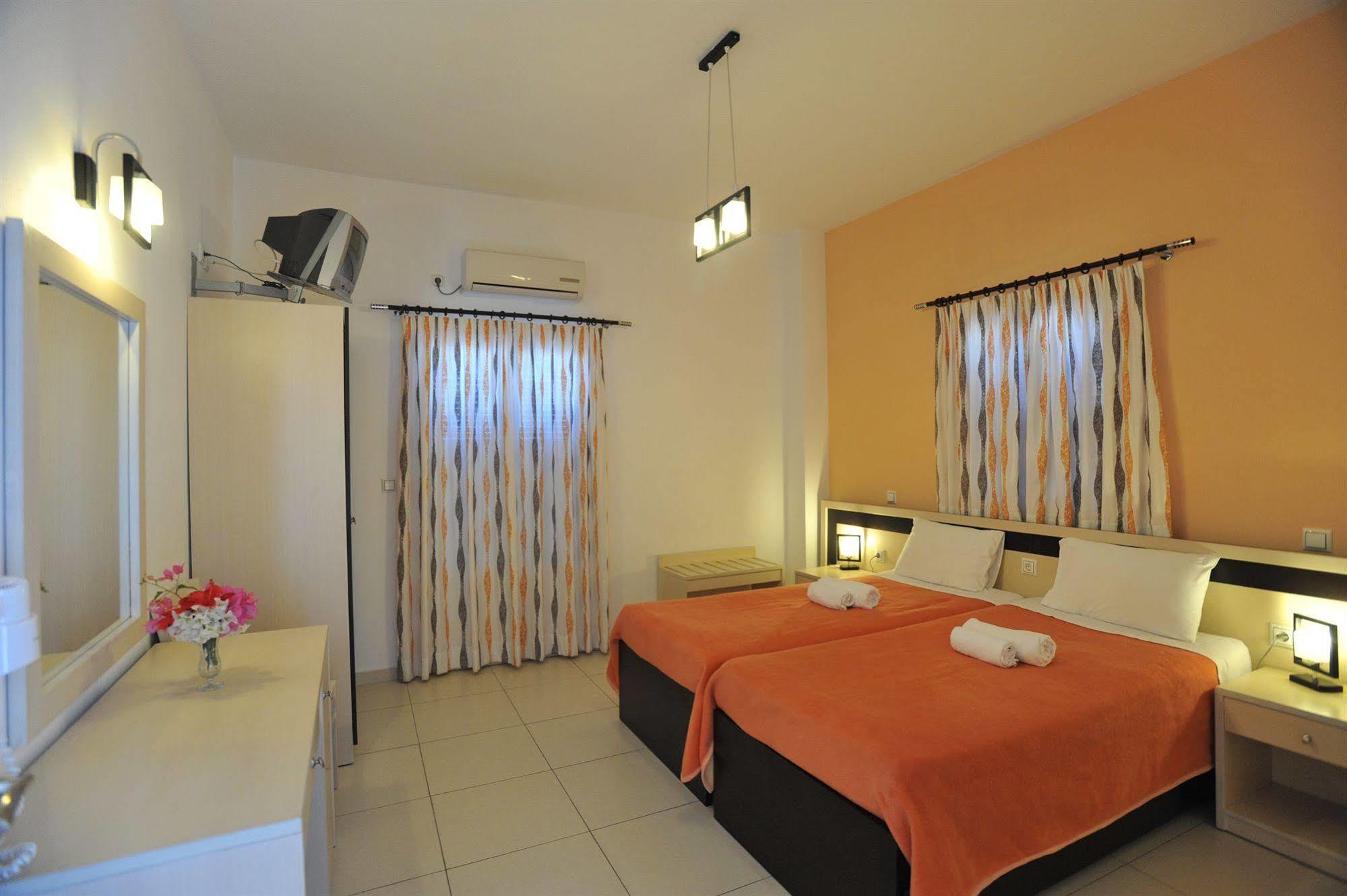 Stelios Place Perissa  Ngoại thất bức ảnh